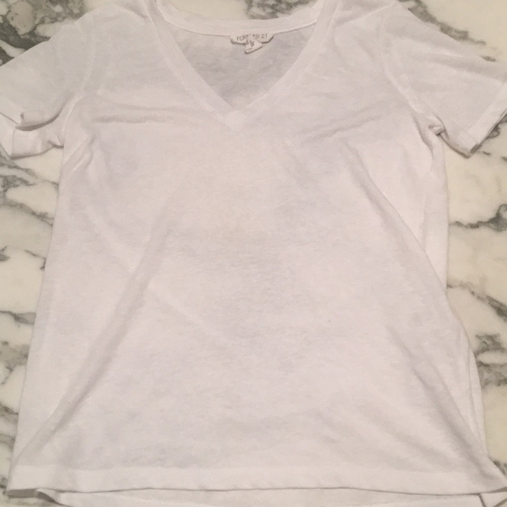 Forever 21 white v-neck t-shirt